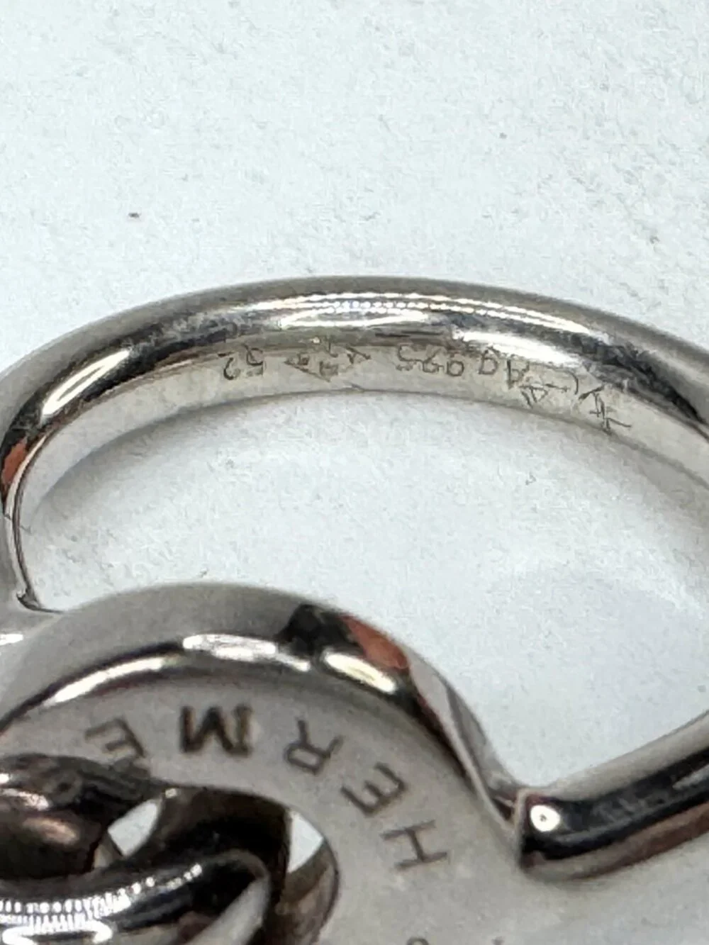 Vintage Hermès Dubbel O Silver Tone Horseshoe Charm Wide Ring with Box GS868